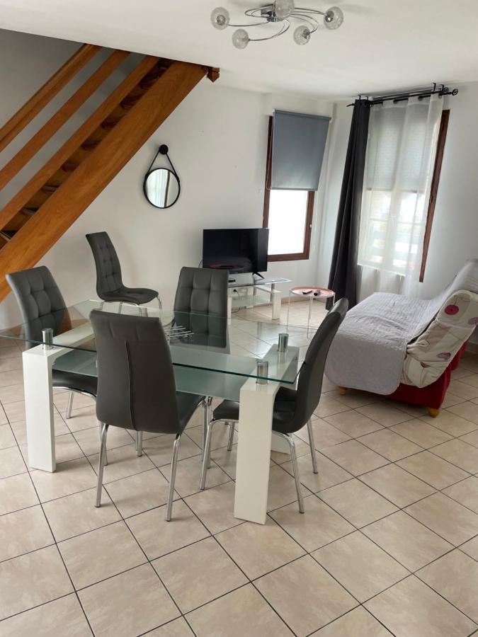 Logis Hotel- Restaurant Le Relais Guillaume De Normandy Saint-Valery-sur-Somme Exterior foto